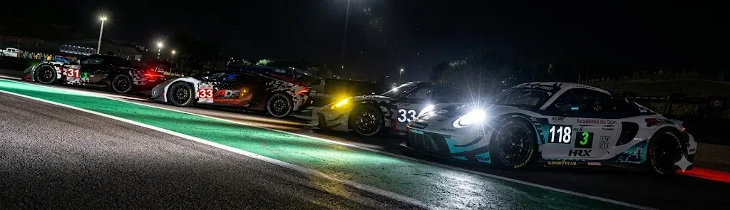 Lexus ADS de nuit